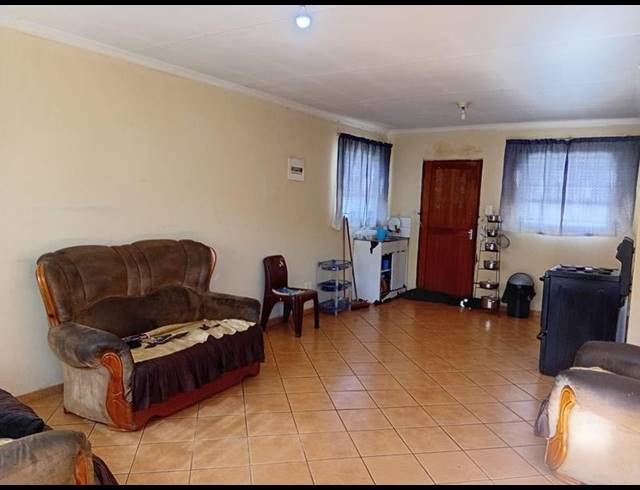 3 BEDROOM HOUSE FOR SALE IN DAWN PARK EXT